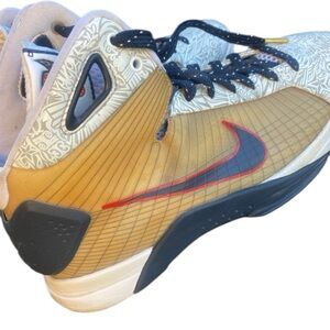 Nike Men’s Hyperdunk OG United Rise Size 14 gold white black